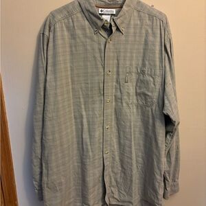 Columbia Gray Casual Button Down Shirt Lightweight Cotton